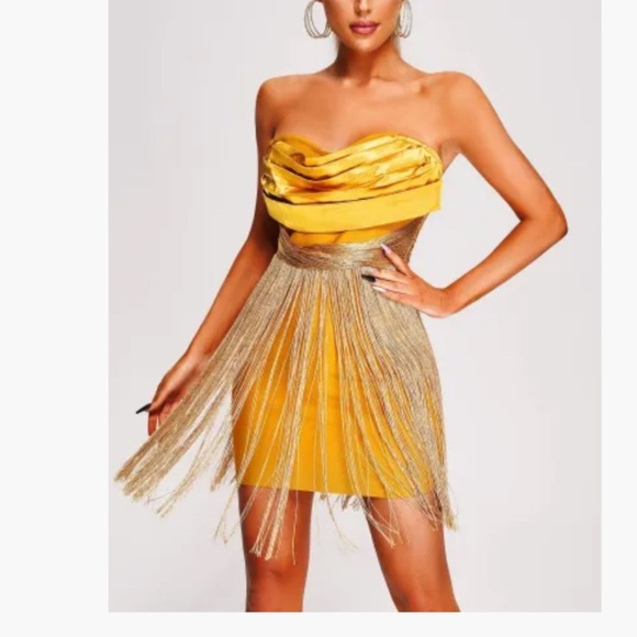 Bella Barnett Dresses & Skirts - Bella Barnett Glamorous Yellow Strapless‎ Dress with Fringe